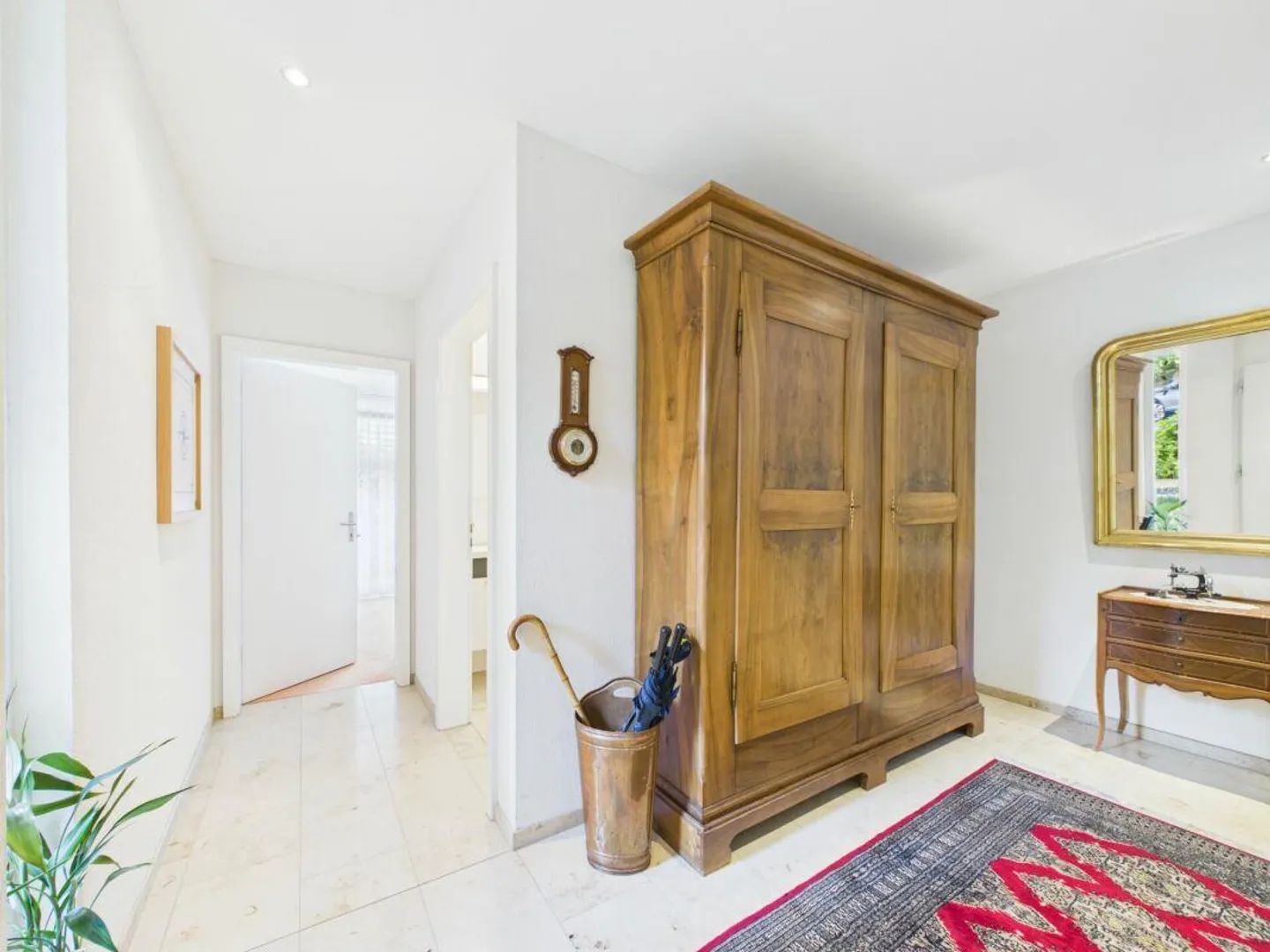 Exklusives 5½-Zimmer-Terrassenhaus mit Weitsicht - Foto 17 von 18
