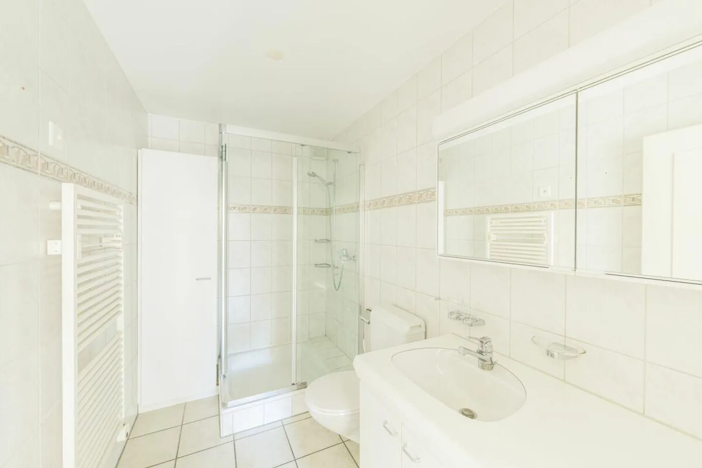 MAISON RÊVÉE POUR VOTRE FAMILLE - OPTIONS D'UTILISATION INDIVIDUELLES & DE NOMBREUX EXTRAS - Photo 12 sur 26