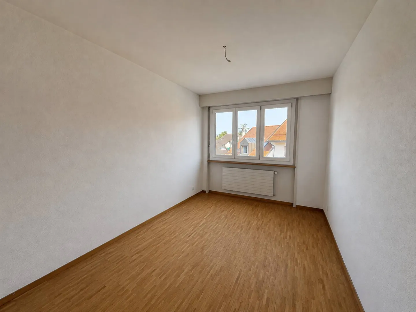 3.5 Room Apartment - Photo 4 of 5