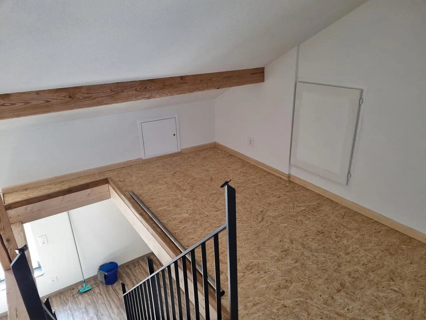 Charming and newly renovated 2.5 room apartment in the center of Bauma - Photo 5 of 16