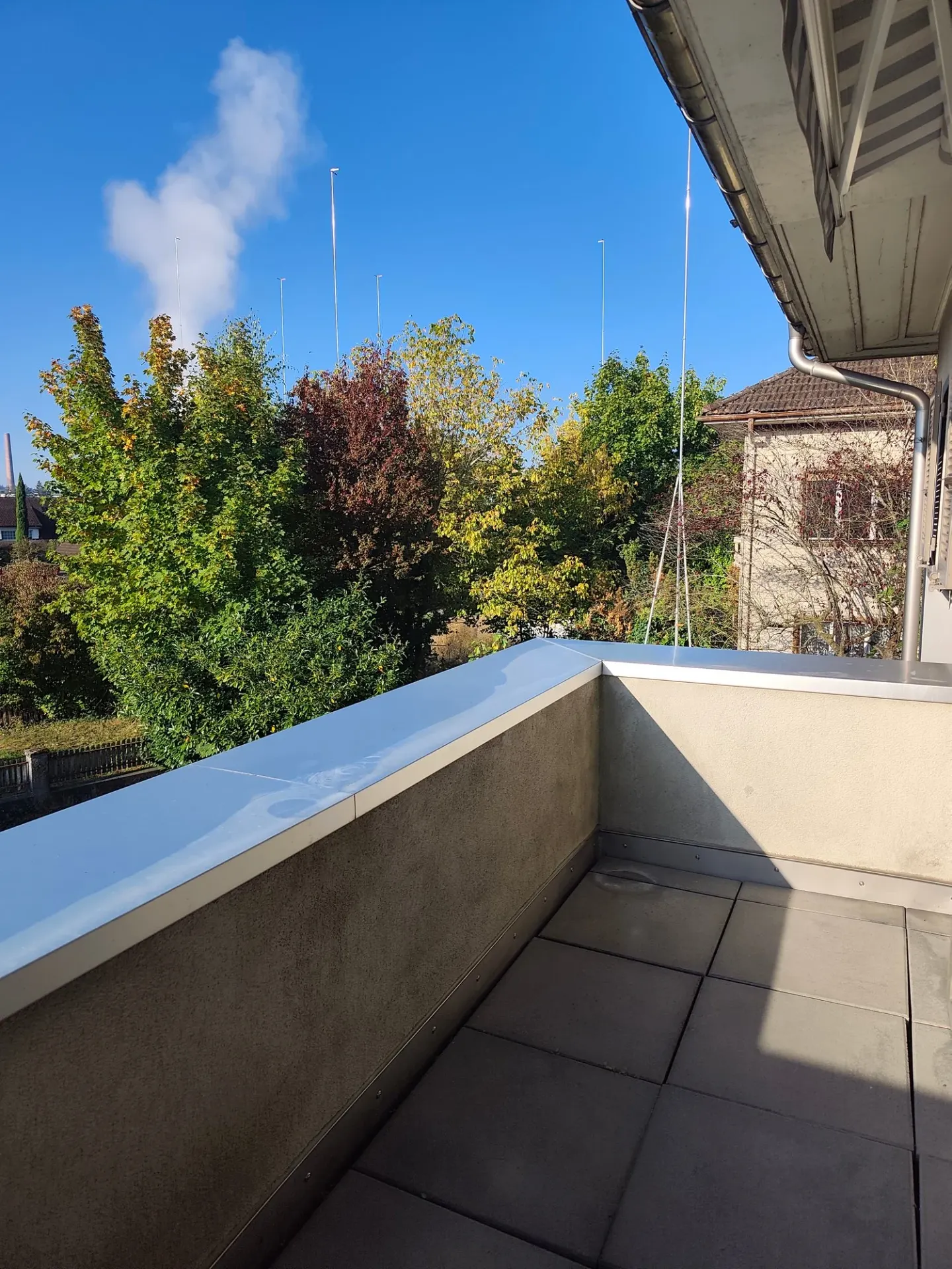Charmante 2.5-Zimmerwohnung mit Balkon in Aarberg - Foto 2 von 6