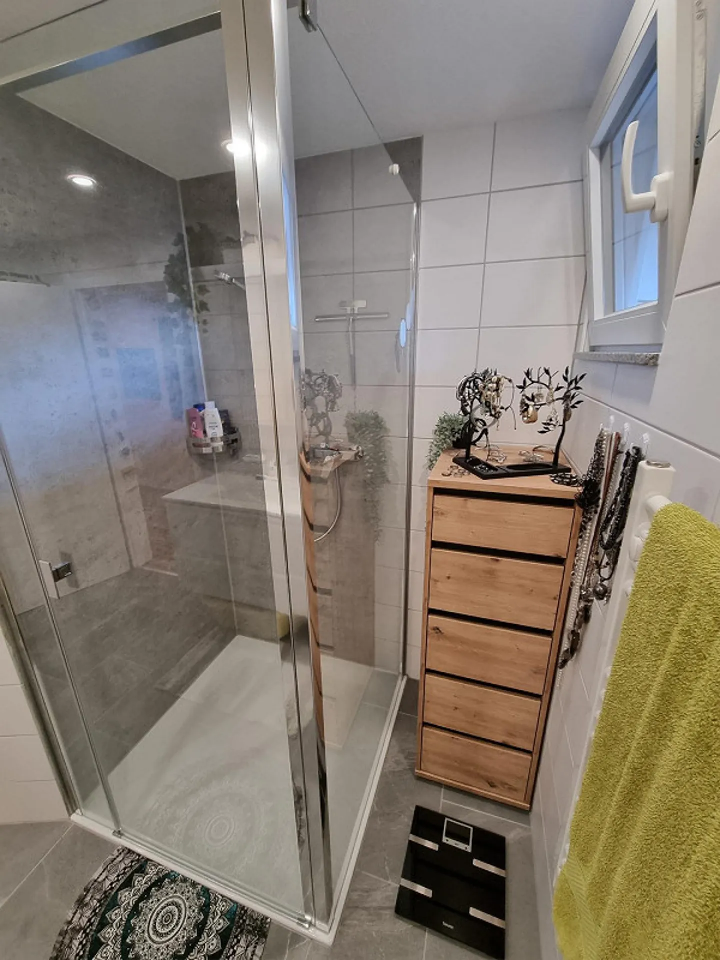 Charming and newly renovated 2.5 room apartment in the center of Bauma - Photo 10 of 16