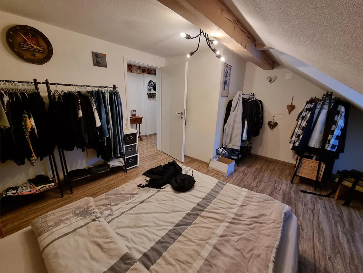 Charming and newly renovated 2.5 room apartment in the center of Bauma - Photo 12 of 16