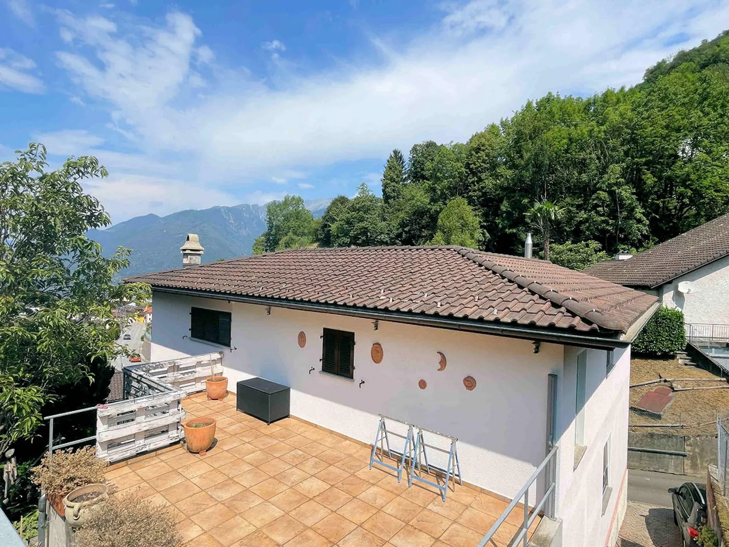 Maison spacieuse sur la colline avec vue panoramique, grand terrain et rustique - Photo 16 sur 21