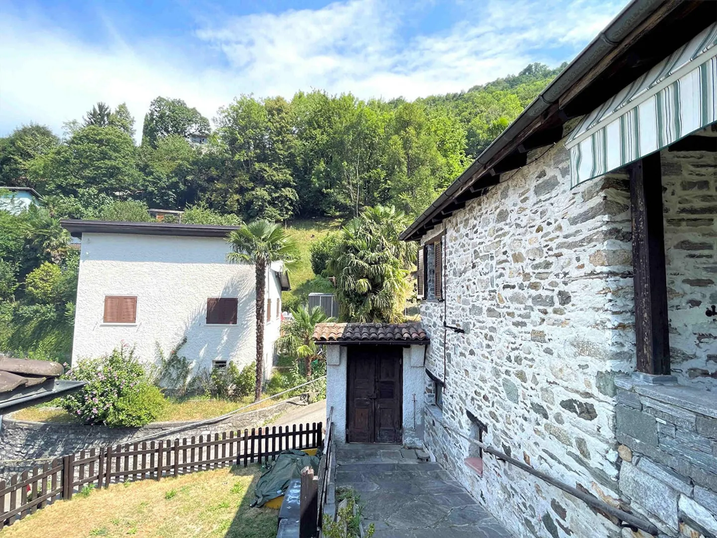 Maison spacieuse sur la colline avec vue panoramique, grand terrain et rustique - Photo 18 sur 21
