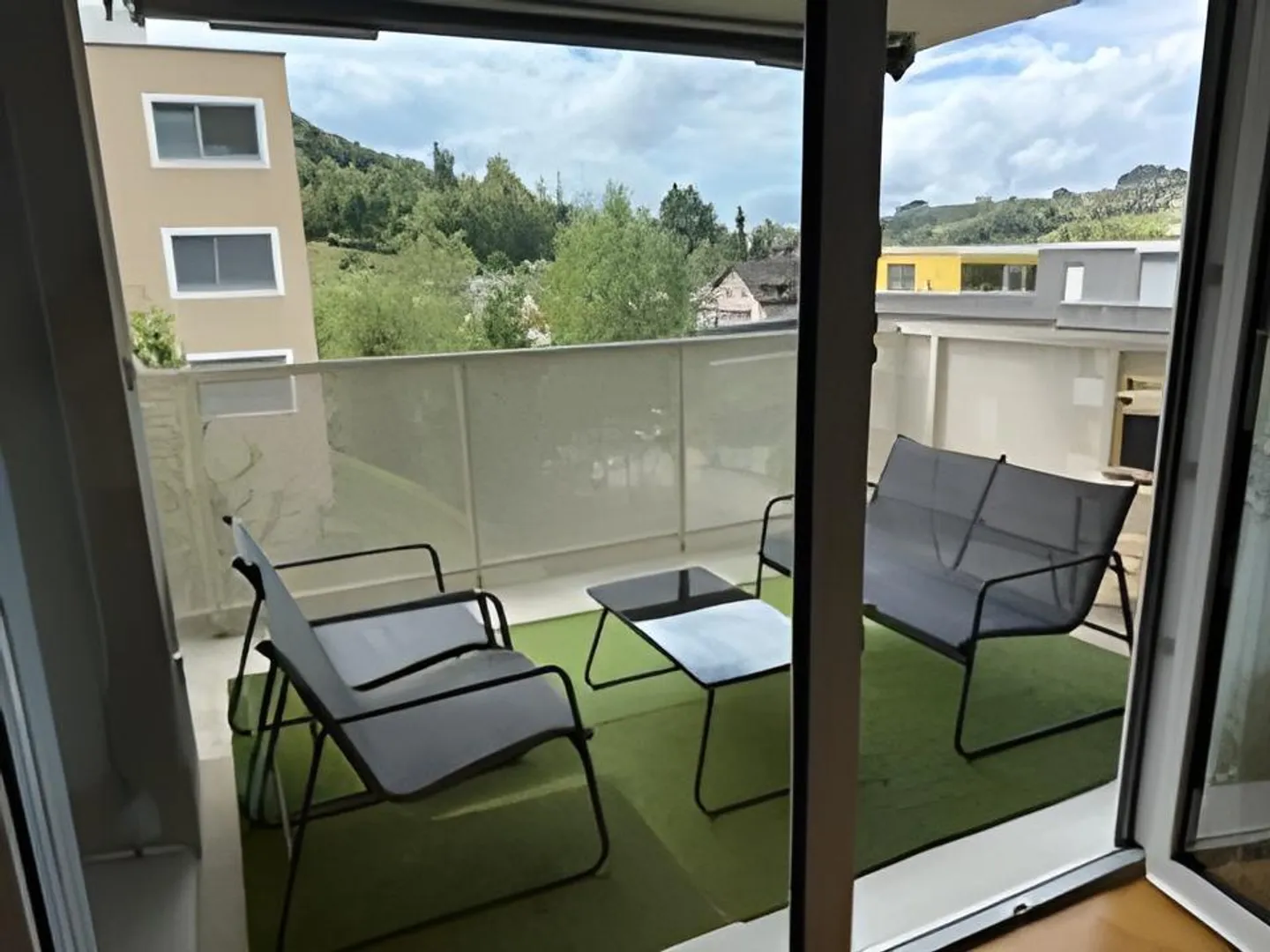 Modern, bright & cozy 2.5 room apartment in Wald ZH - Photo 5 of 7