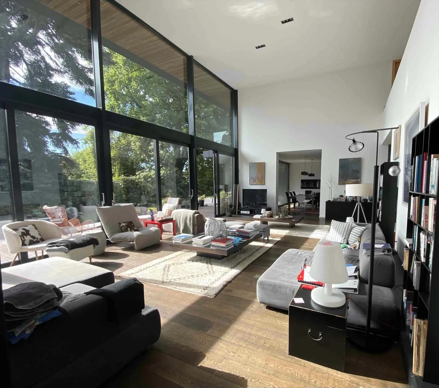 House - Photo 2 of 7