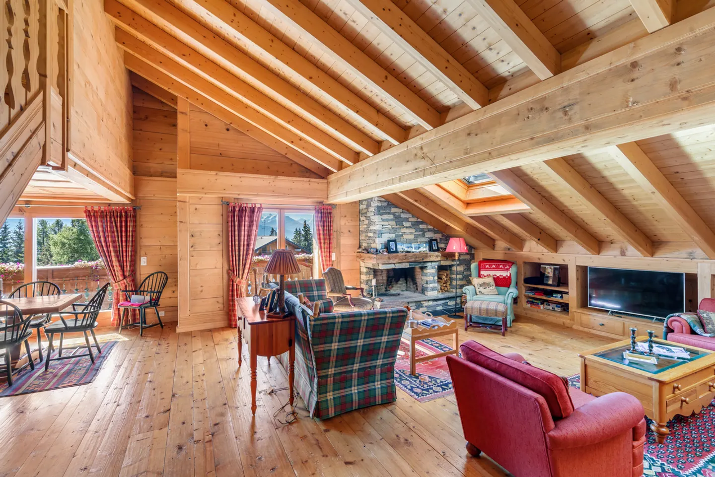 Penthouse Duplex di Lusso Ski-In/Ski-Out a Plans-Mayens - Foto 2 di 11