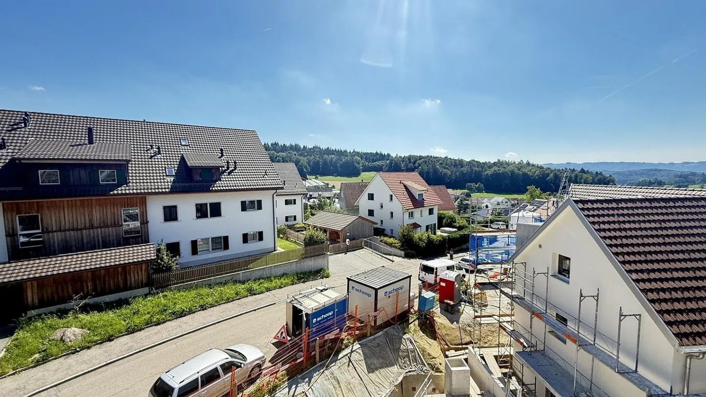 Première location – Appartement en attique moderne de 4,5 pièces avec vue imprenable - Photo 13 sur 13