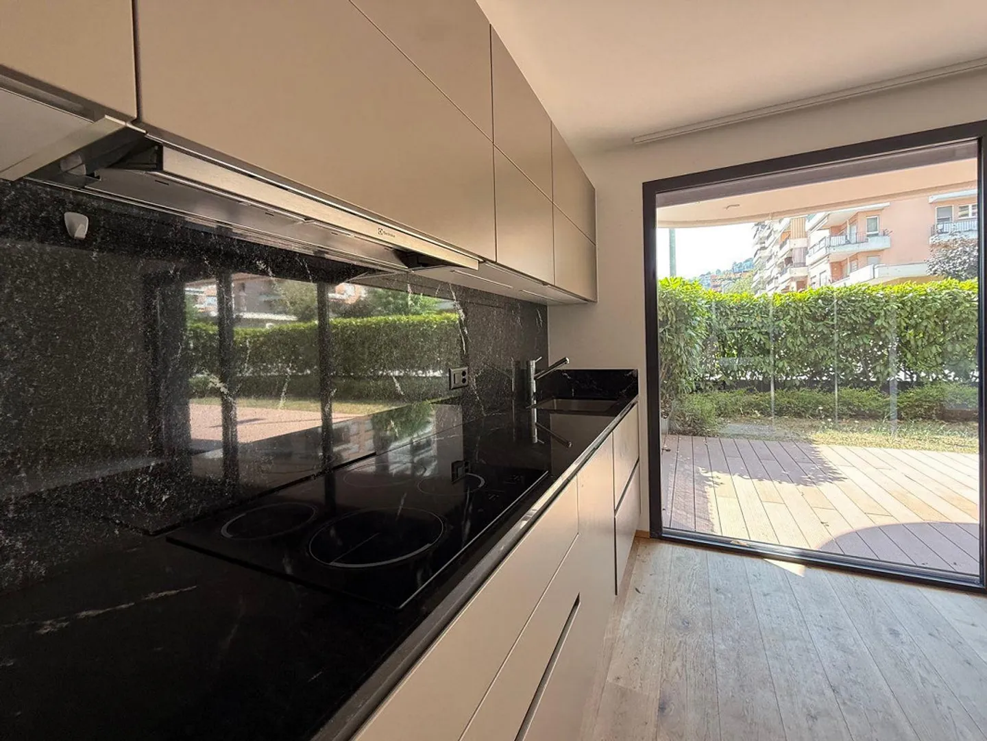 Luxury 4.5-room apartment with garden - Photo 1 of 7