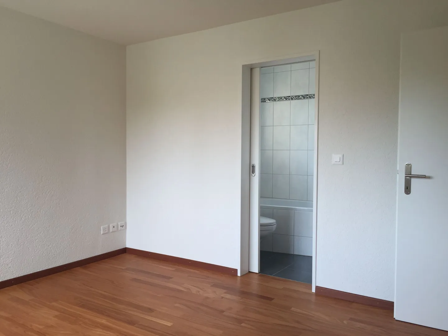 Attractive 4.5-room apartment in a tax-friendly location - Photo 4 of 10