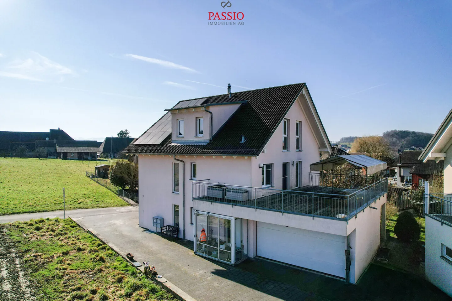 Ampia casa familiare a Siselen - Foto 3 di 31