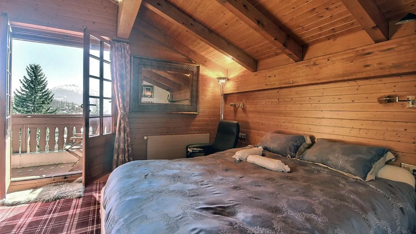 Luxury Chalet in Crans-Montana - Photo 11 of 13