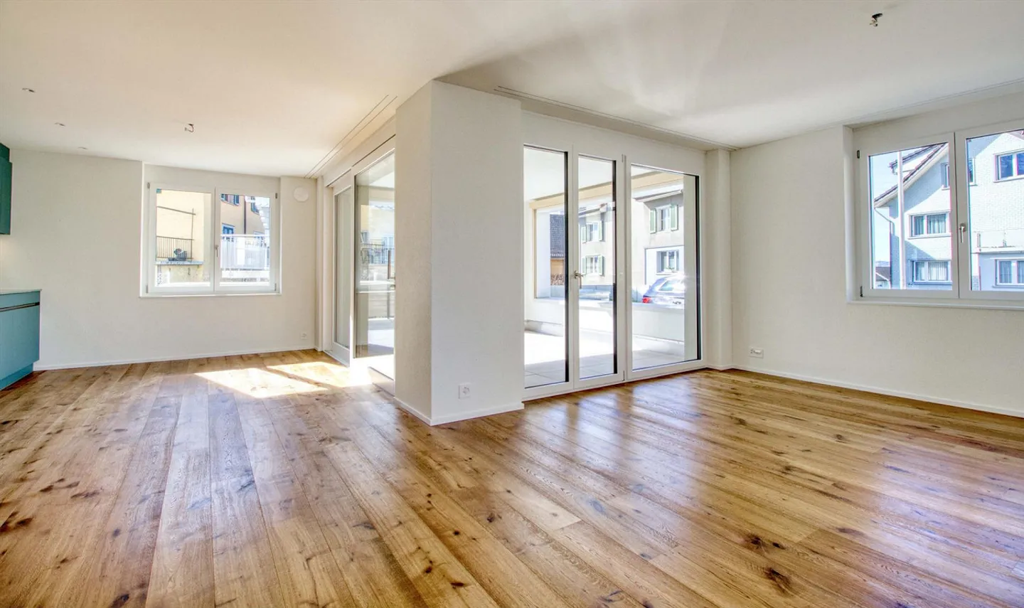 Neubau-Erstvermietung | Moderne 2.5 Zimmerwohnung mit Gartensitzplatz - Photo 2 of 7