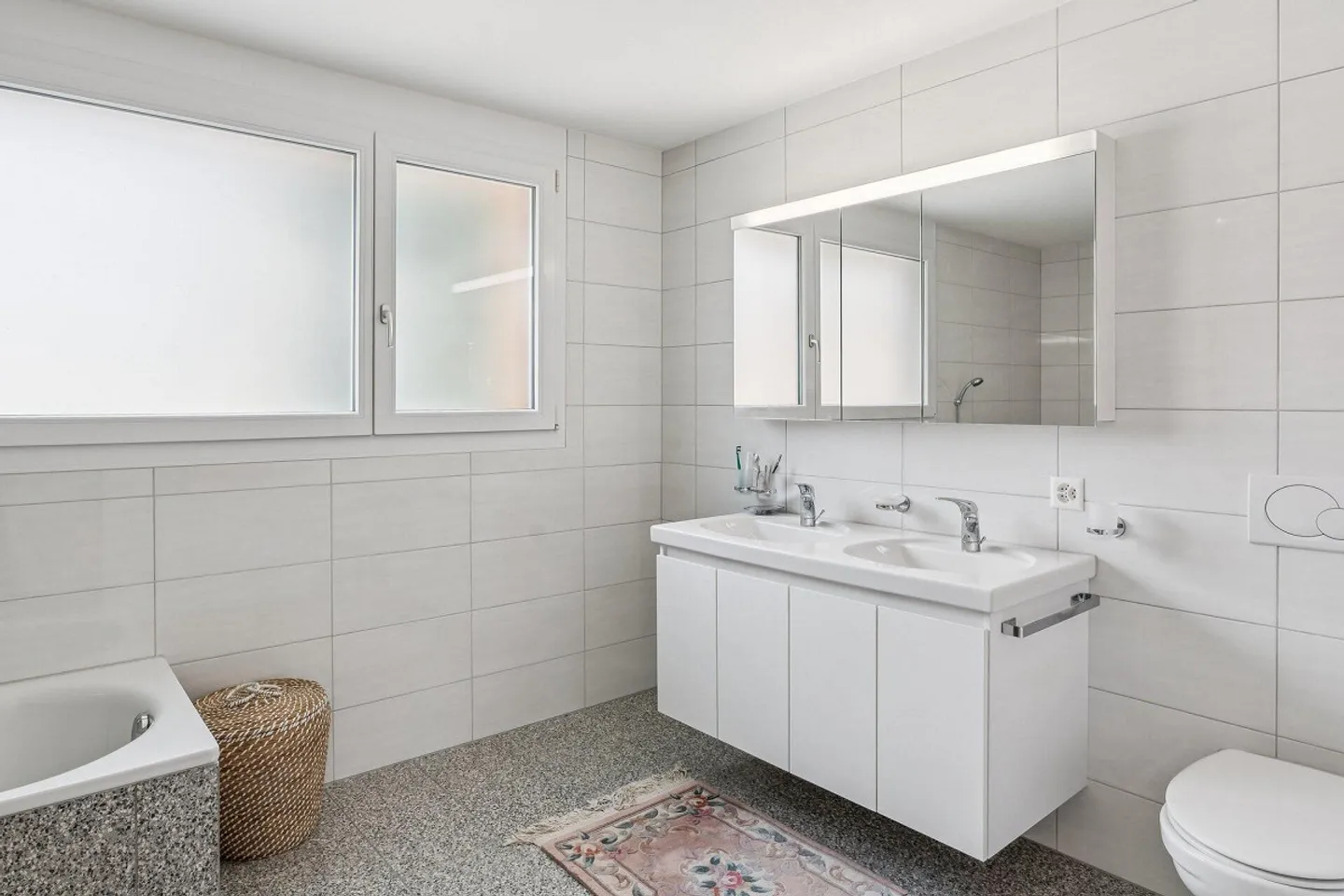Attika der Extraklasse mit privater Etage und 60 m² Dachterrasse - Photo 5 of 9