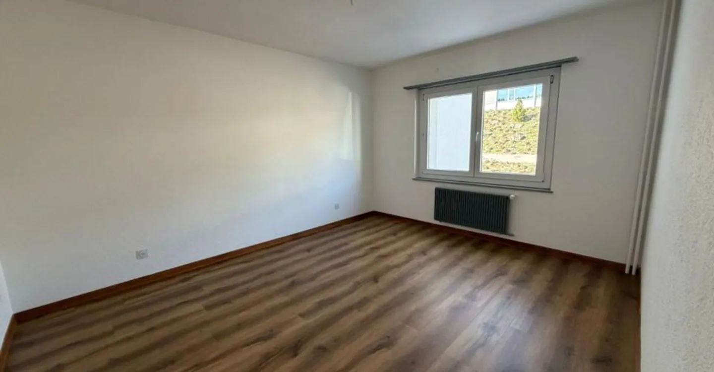 Appartement rénové avec balcon - Photo 7 sur 8