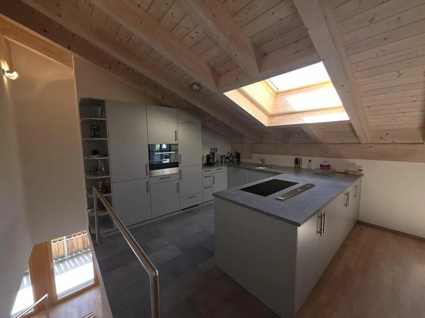 4.5 Room - Attic Apartment Unterfeldstrasse - Photo 3 of 11