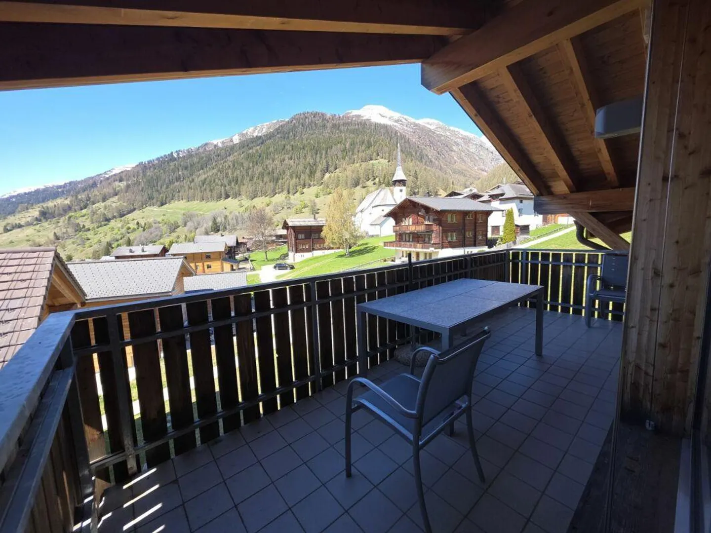 4.5 Room - Attic Apartment Unterfeldstrasse - Photo 11 of 11