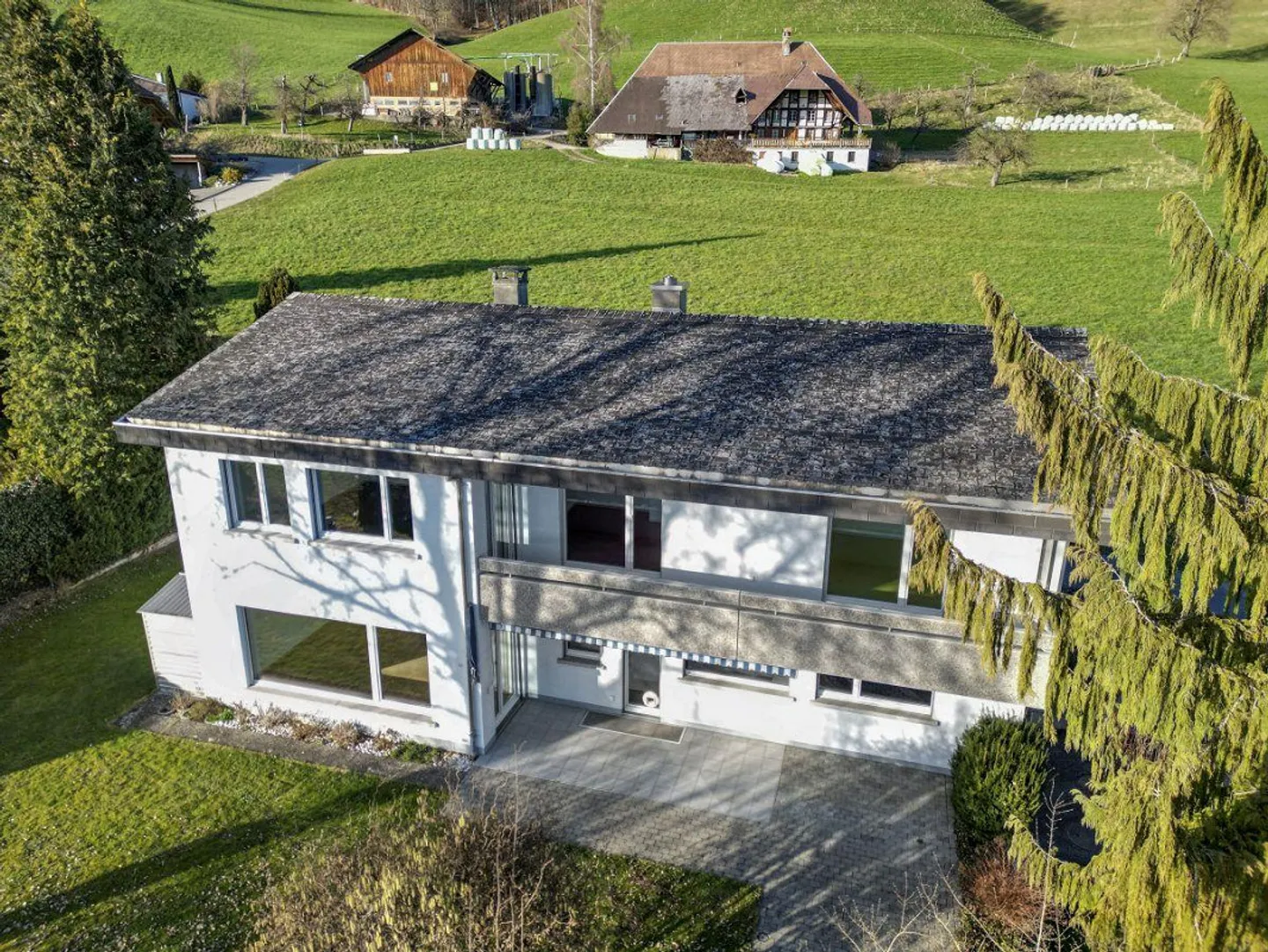 Charmantes Einfamilienhaus in Lützelflüh - Foto 2 von 16
