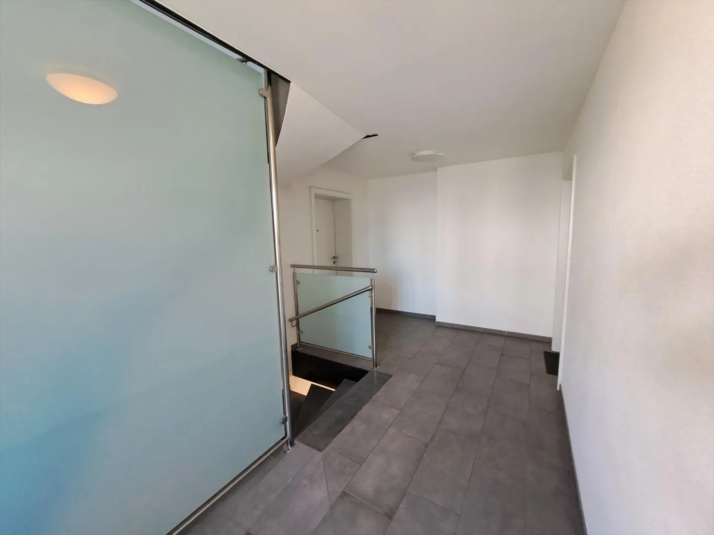 Wohngebäude - Foto 12 von 15