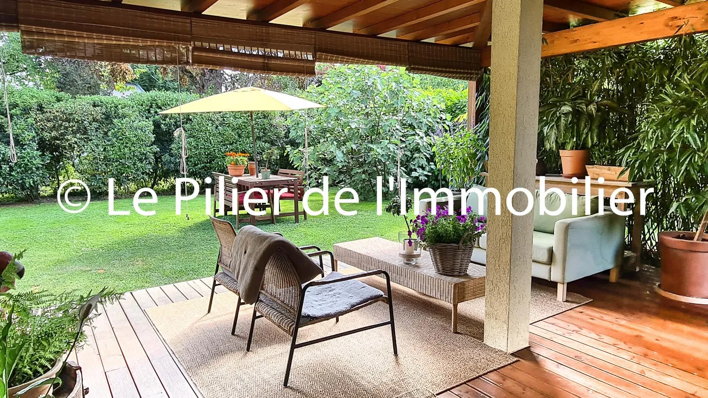 Maison individuelle à vendre - Photo 1 sur 3
