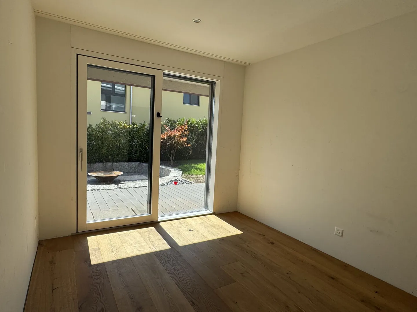 Traumhaus mit Pool und Umschwung - Foto 18 von 30
