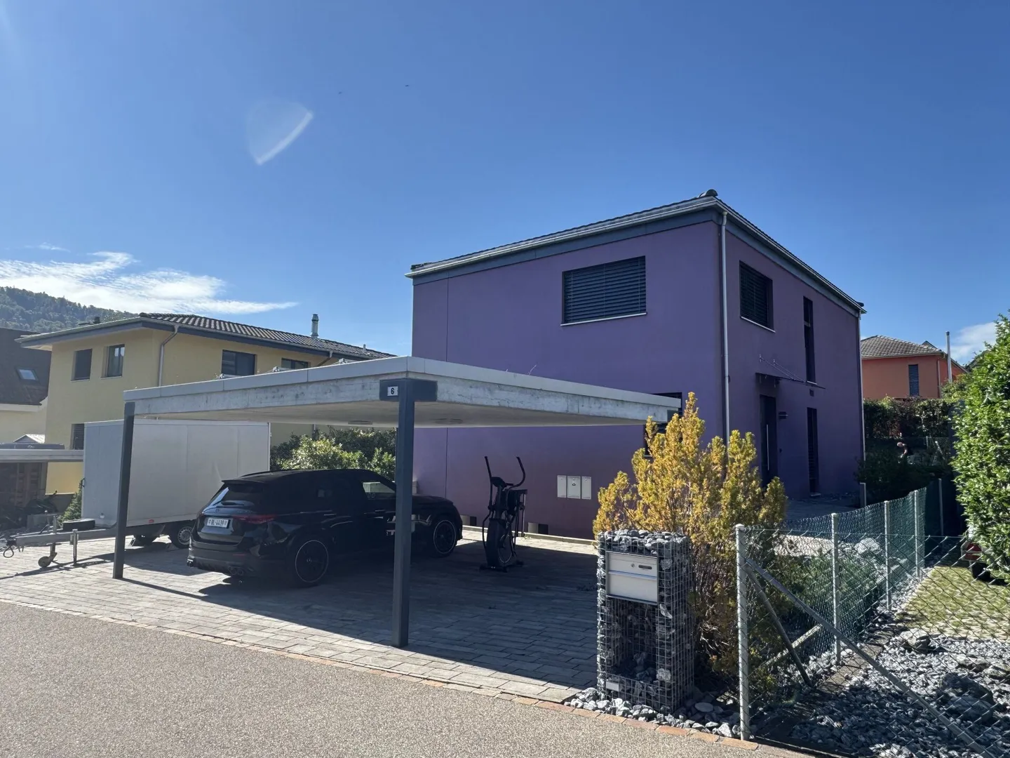 Traumhaus mit Pool und Umschwung - Foto 8 von 30