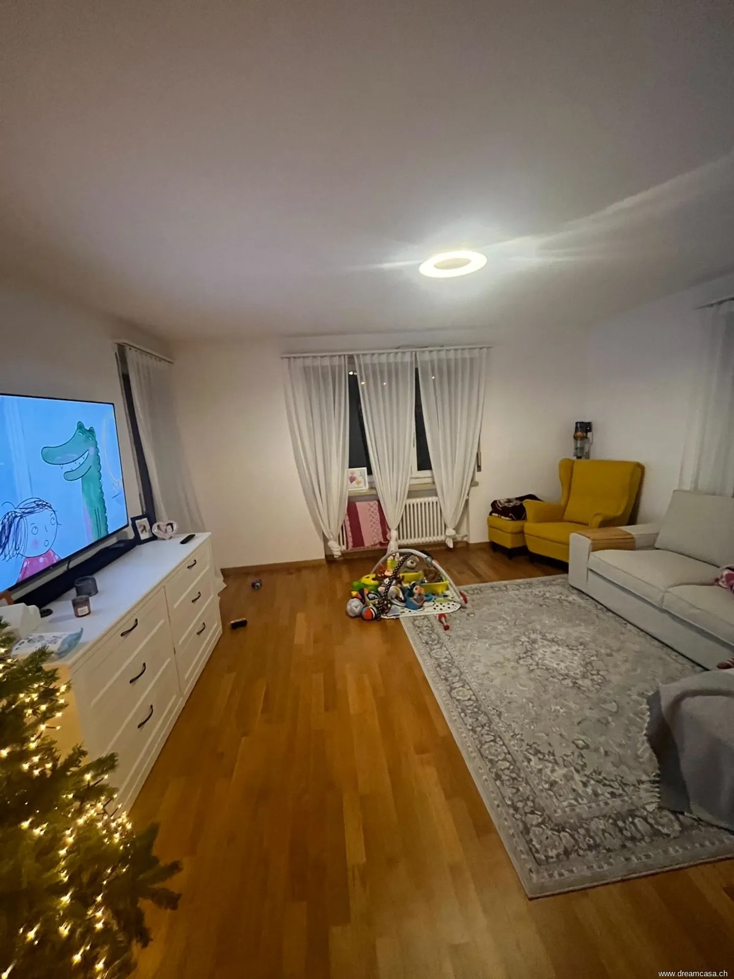 Vie confortable dans un endroit calme - Photo 2 sur 3