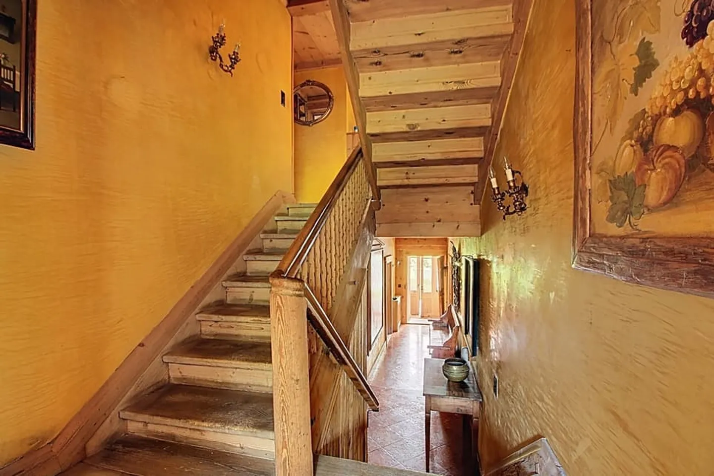 Eccezionale - Casa di villaggio in pietra con grande giardino - Foto 4 di 12