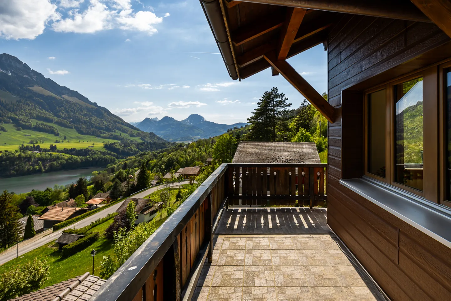 Chalet avec charme, avec vue extraordinaire et incomparable - Photo 3 sur 13