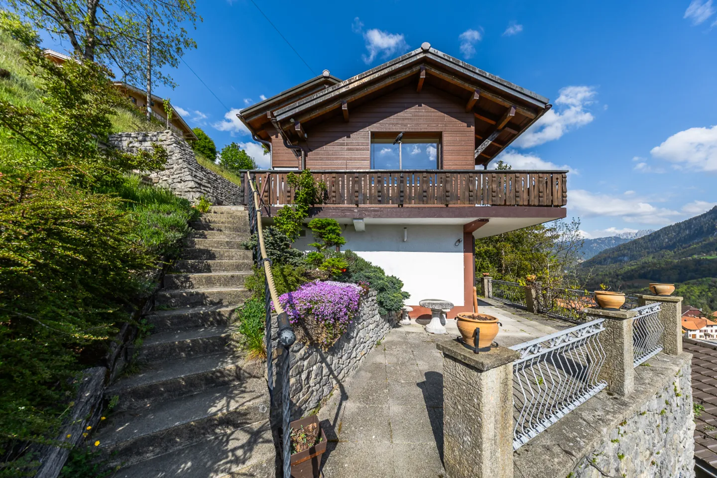 Chalet avec charme, avec vue extraordinaire et incomparable - Photo 11 sur 13