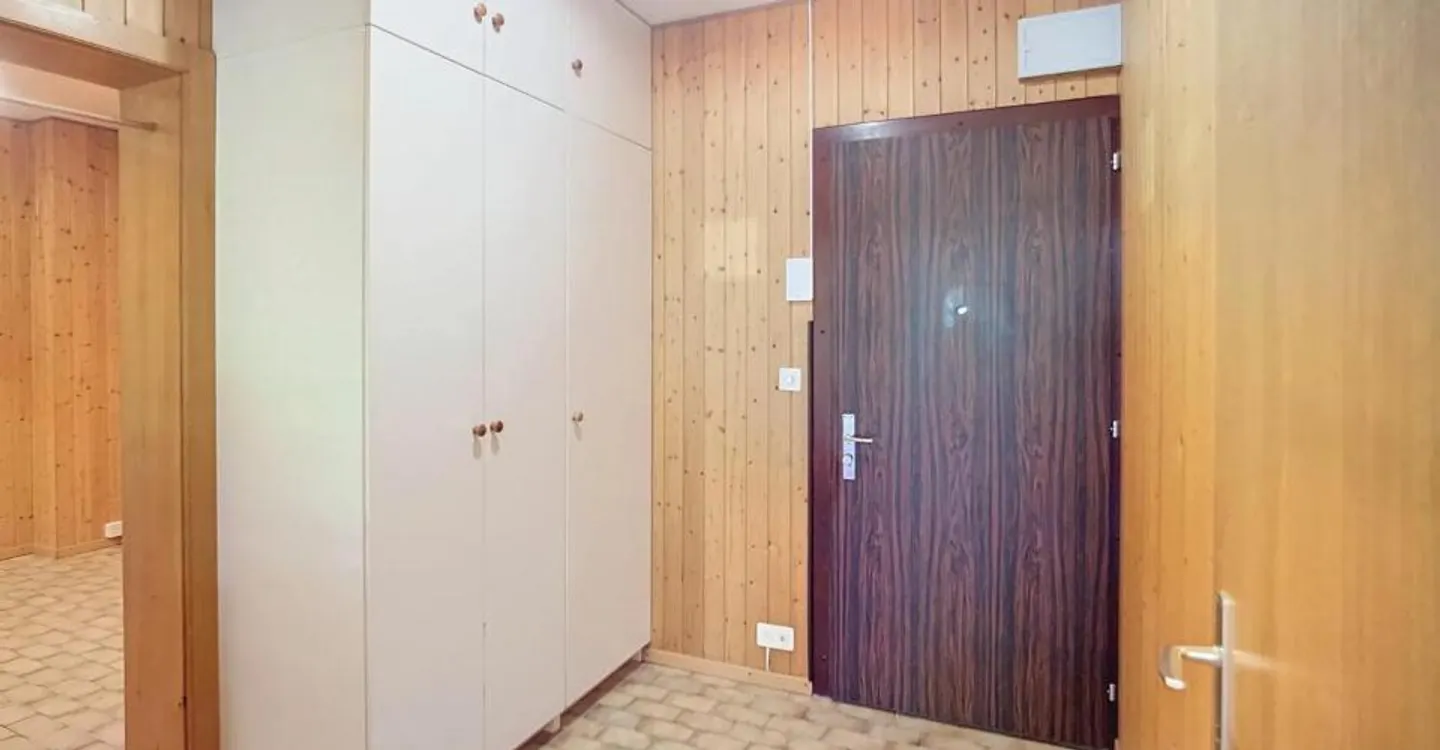 Renovation Opportunity Near Lake - Photo 2 of 11