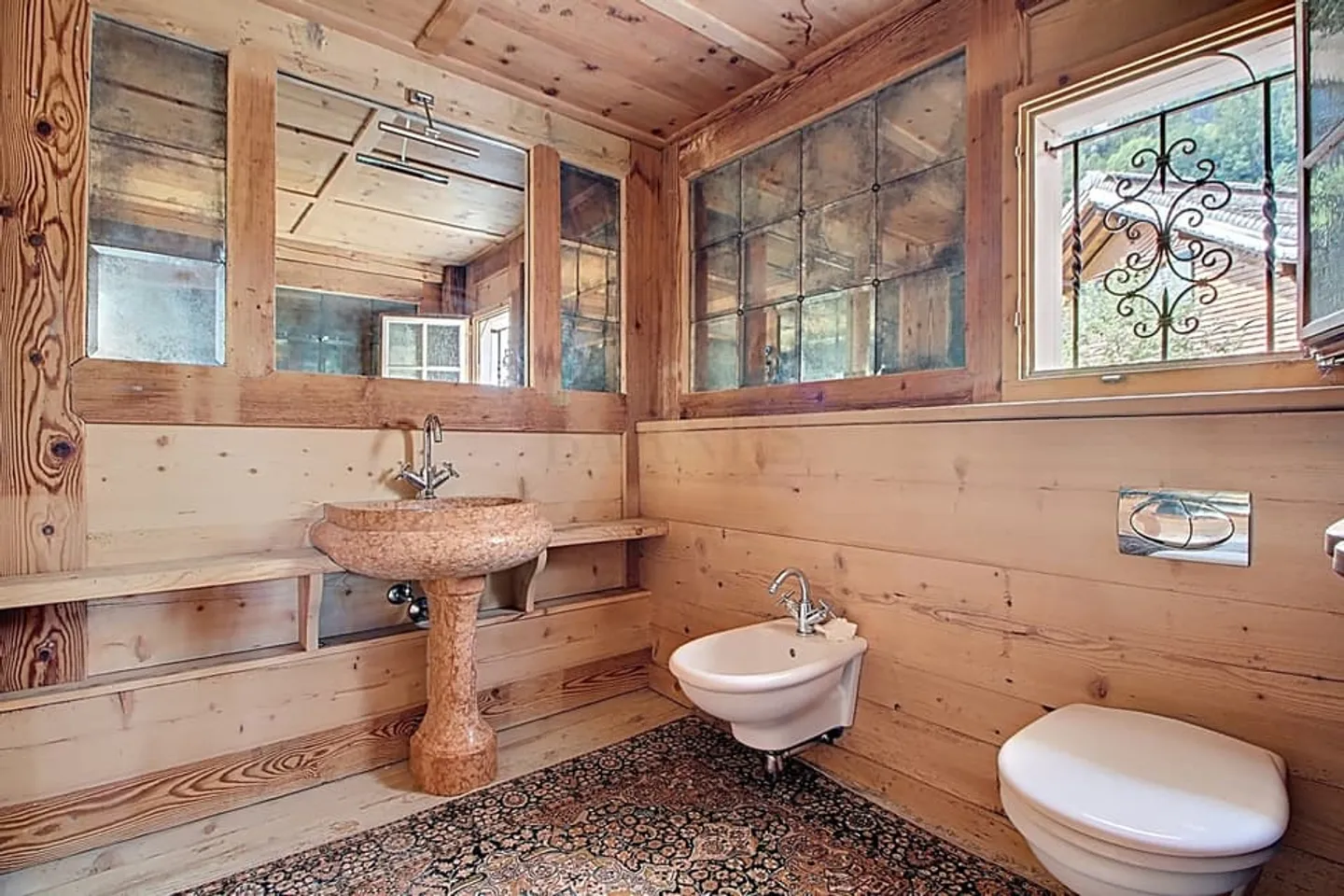 Eccezionale - Casa di villaggio in pietra con grande giardino - Foto 7 di 12