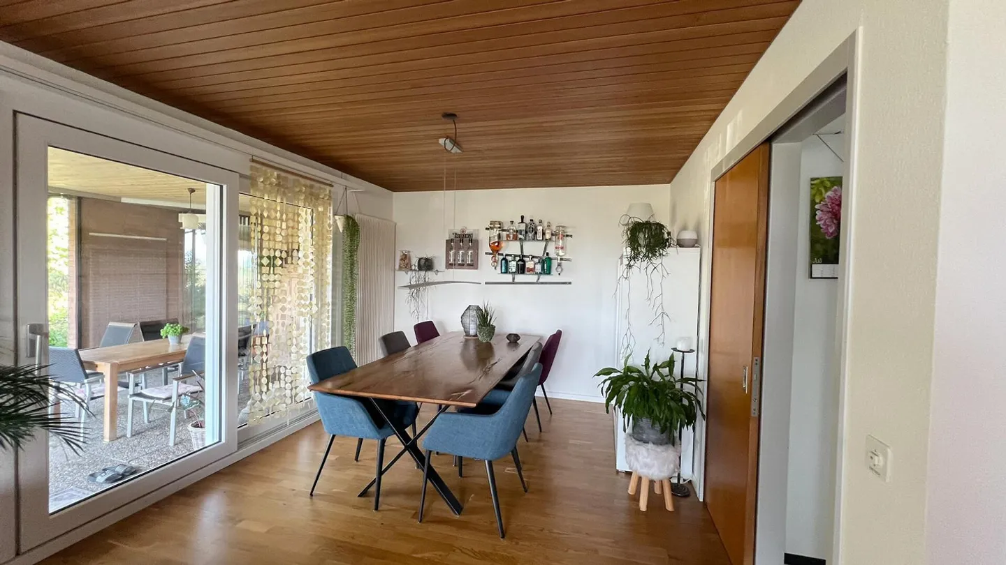 Casa 4½ locali modernizzata con grande giardino - Foto 5 di 13