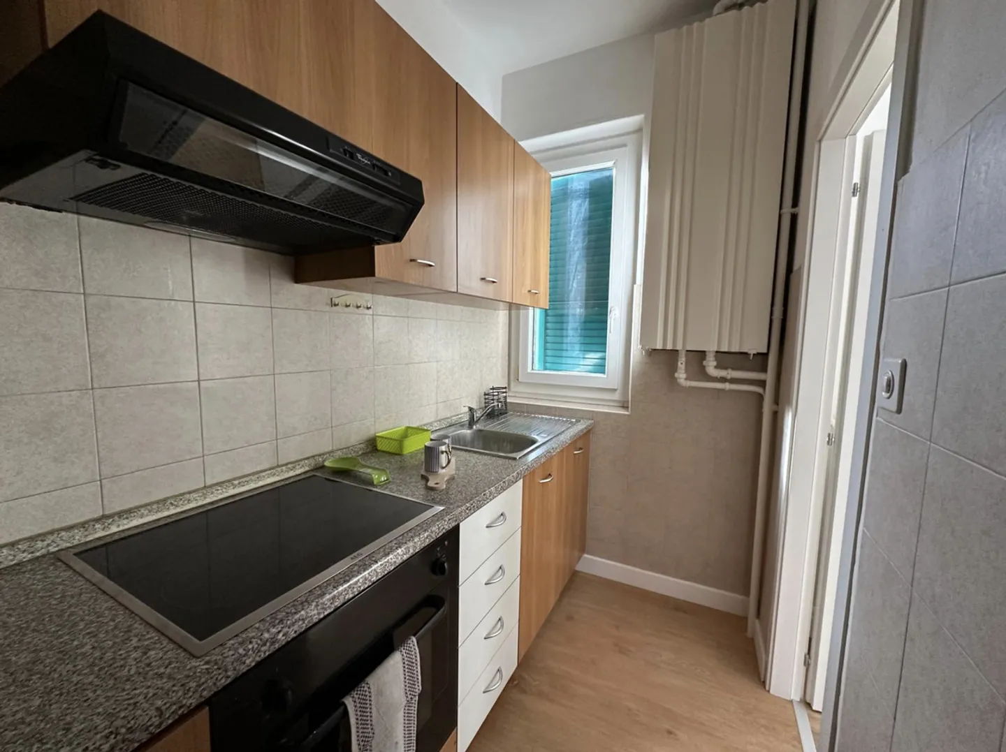 3,5-ZIMMER-WOHNUNG VOLL MÖBLIERT - Foto 2 von 8