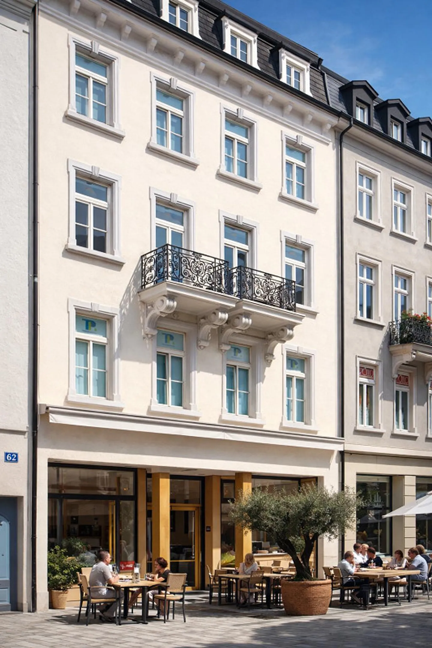 Étage entier avec 4 bureaux au cœur de Bâle - Photo 1 sur 11