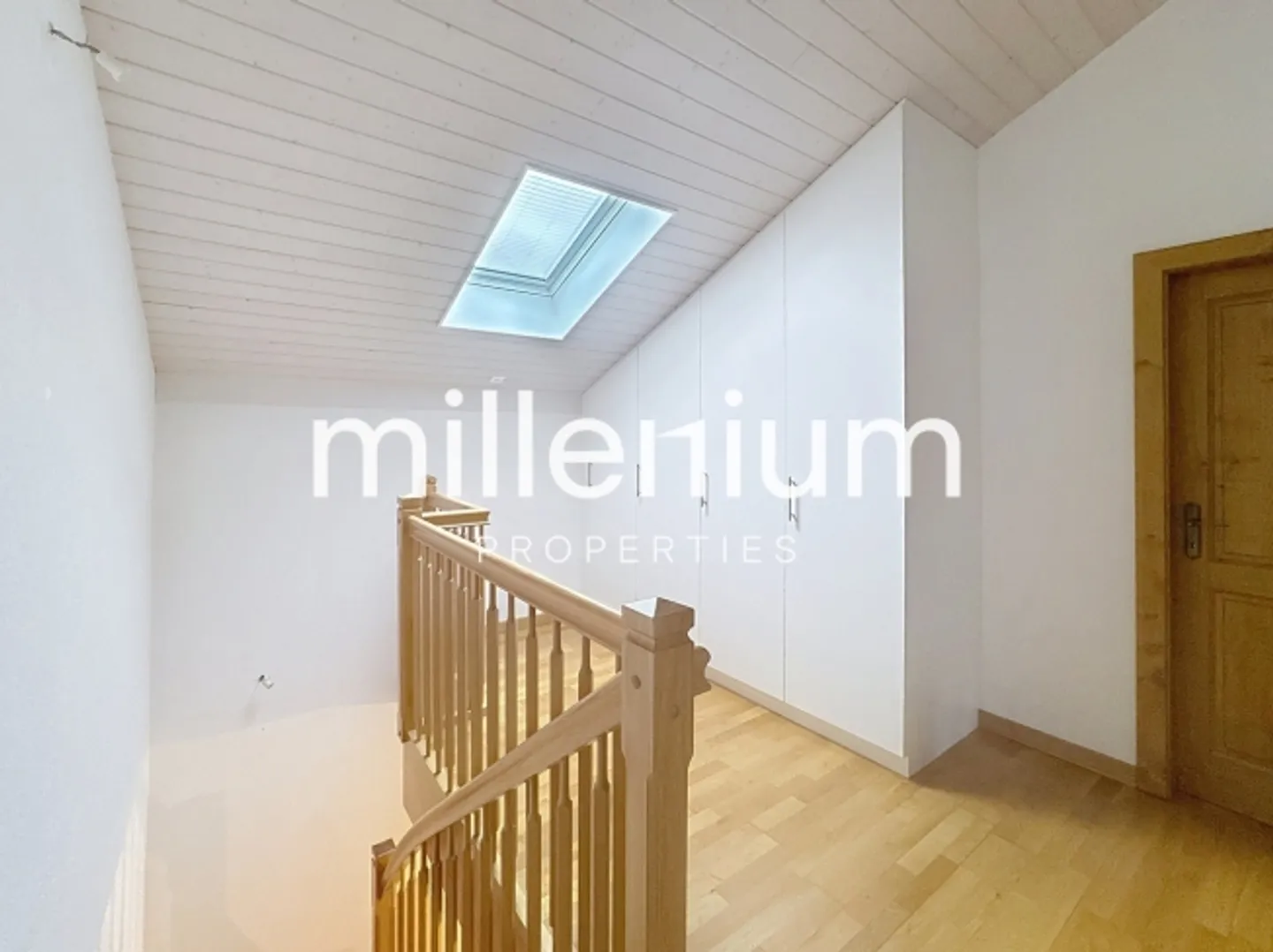 Incantevole casa a schiera con giardino - Foto 5 di 10