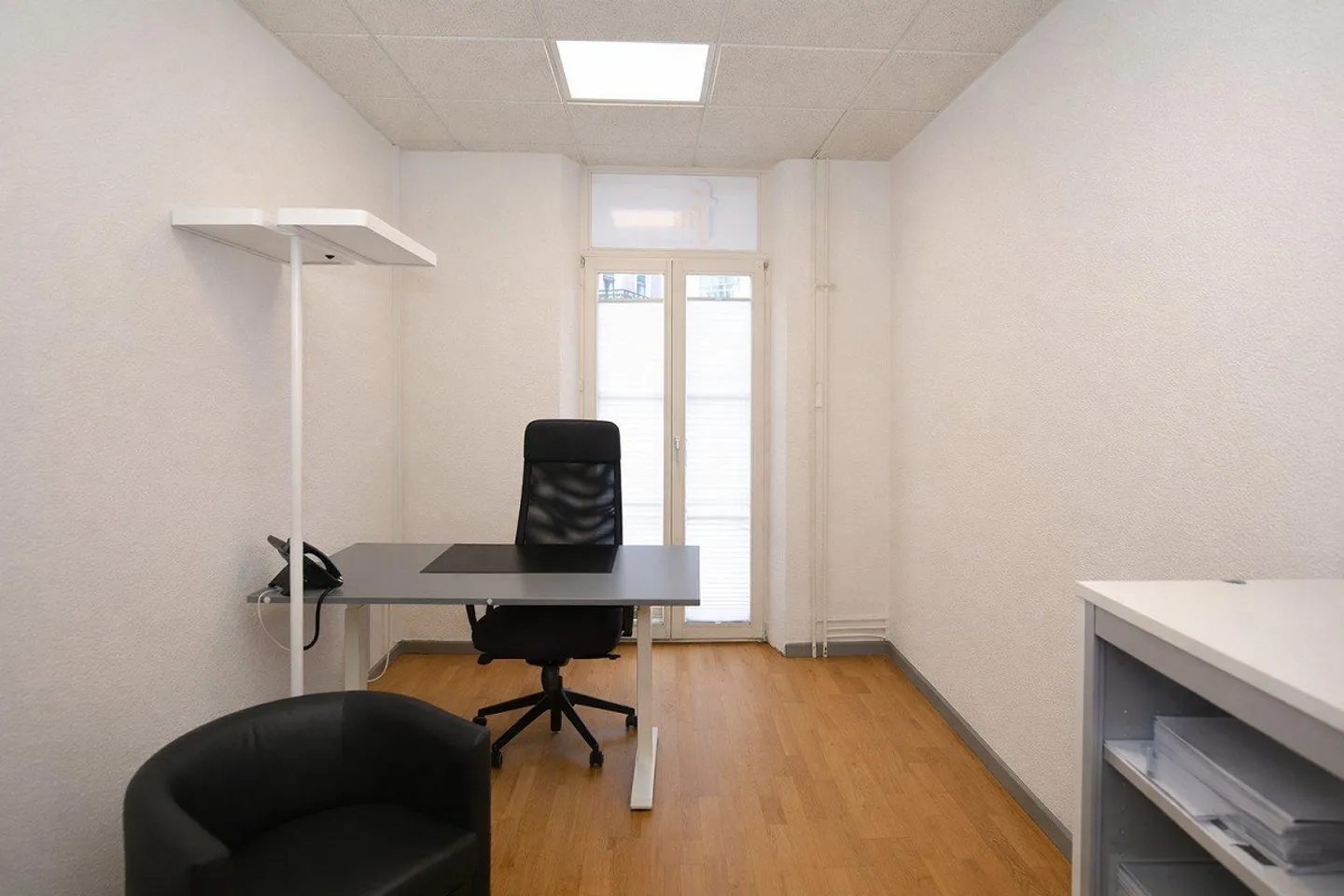 Étage entier avec 4 bureaux au cœur de Bâle - Photo 4 sur 11