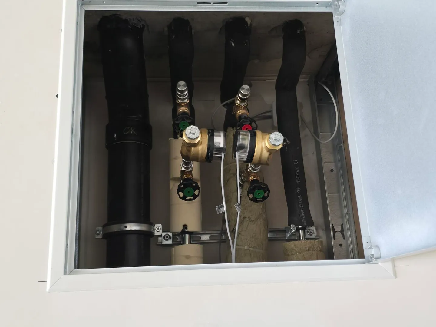 Mischgenutztes Gebäude mieten - Foto 6 von 9