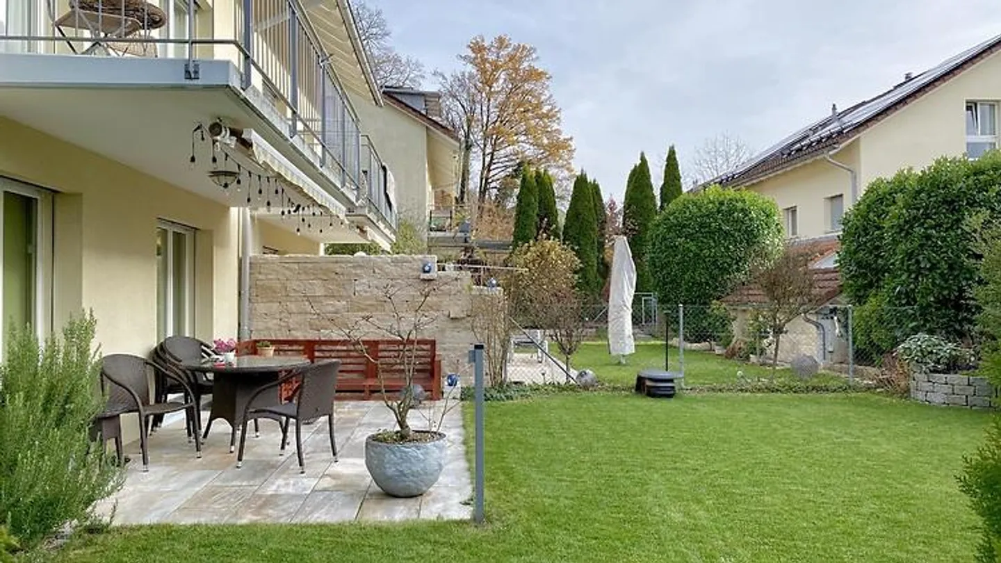 5½ ROOM HOUSE IN WETZIKON (ZH), FURNISHED, TEMPORARY - Photo 1 of 10