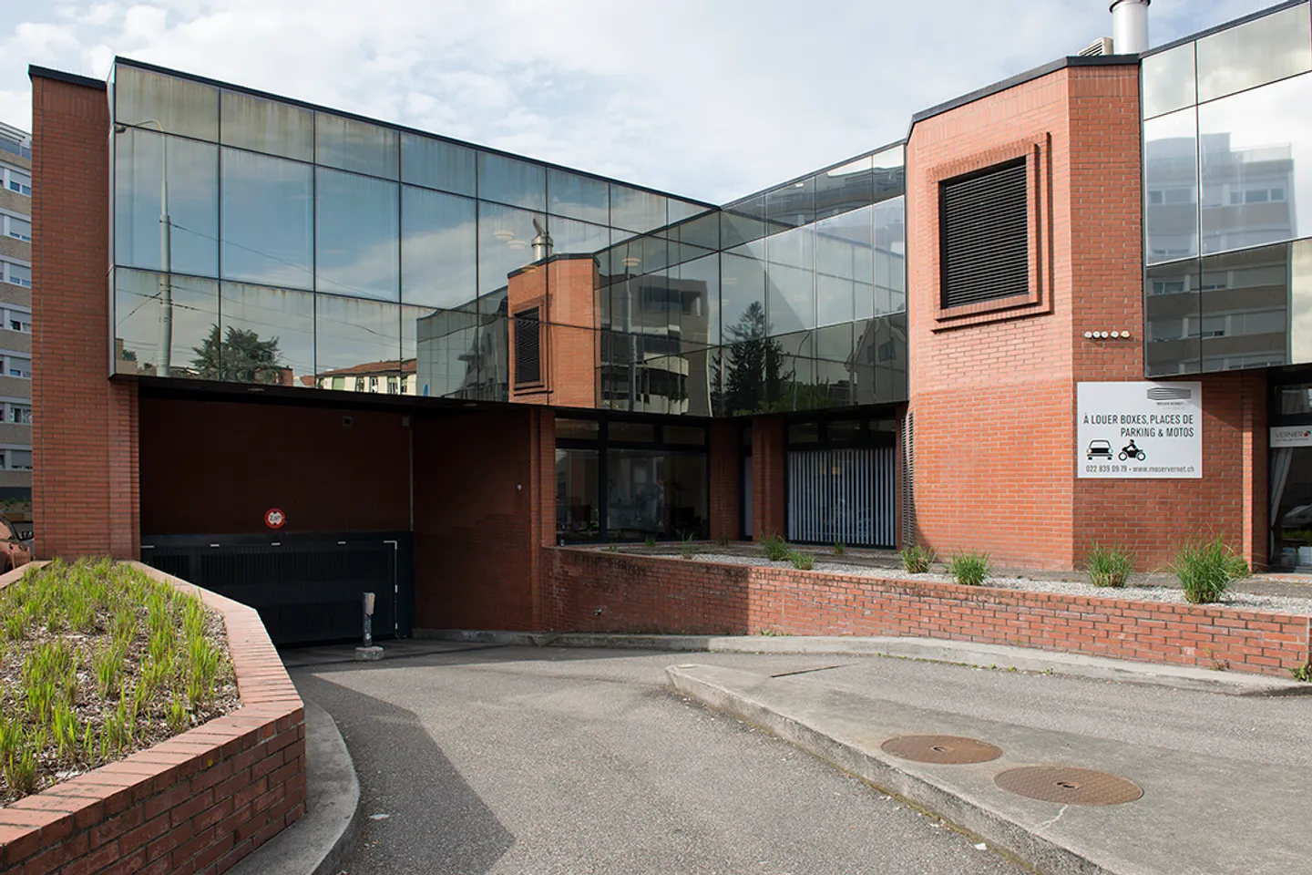 Garage individuale 1 stanza - Foto 5 di 8