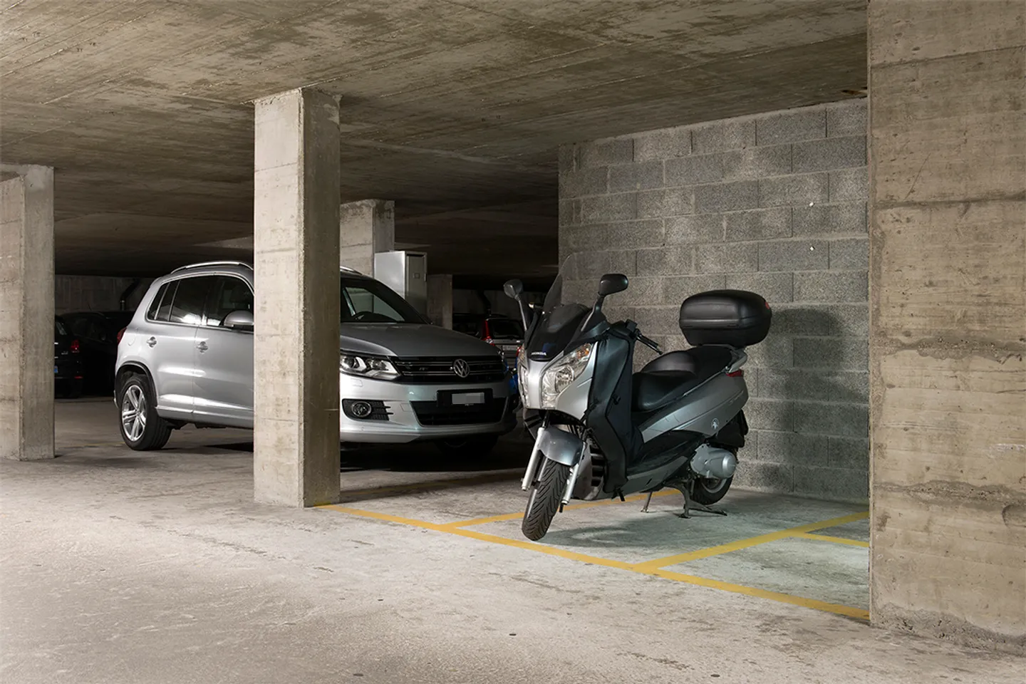 Garage individuale 1 stanza - Foto 6 di 8