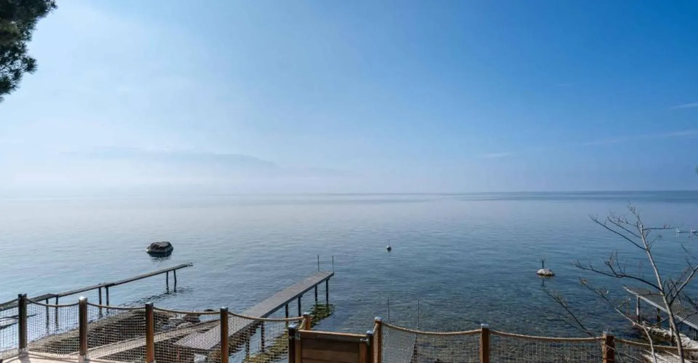 Moderne Villa am See - Foto 1 von 6