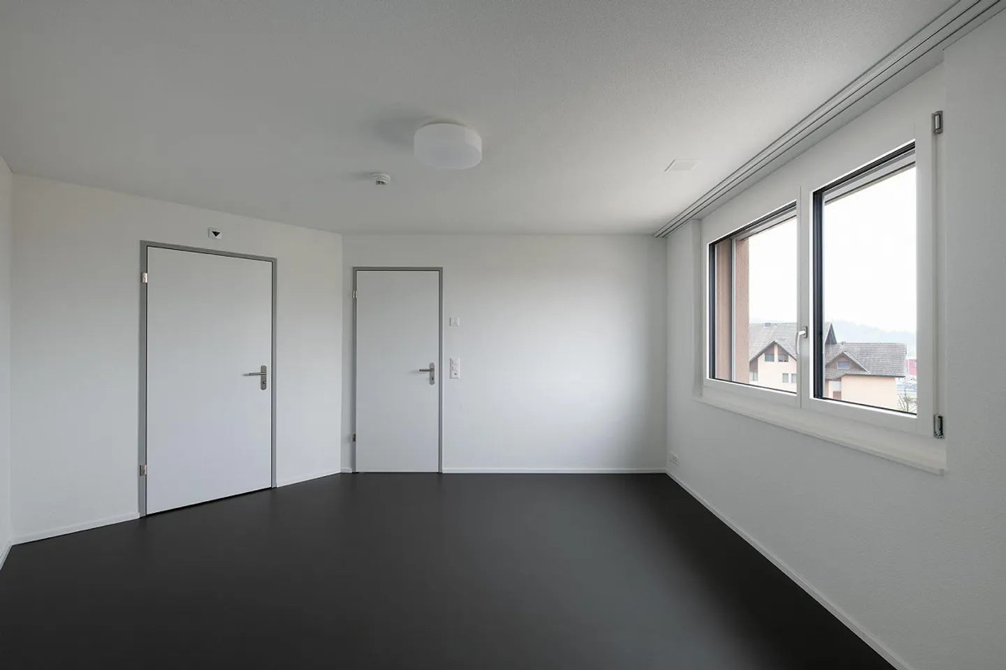 Attractive Living with Services - Photo 6 of 10