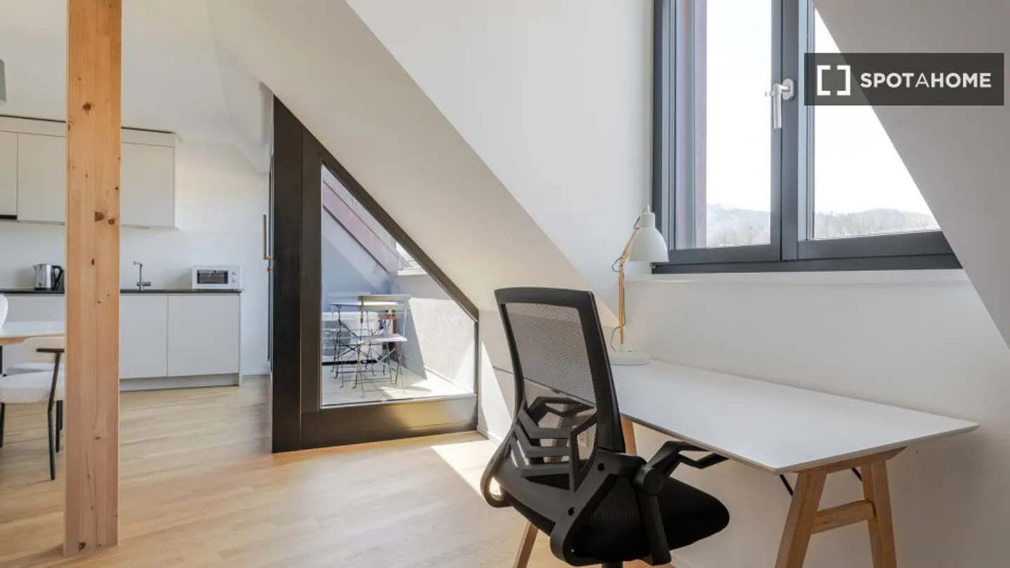 Appartamento in affitto - Foto 5 di 17