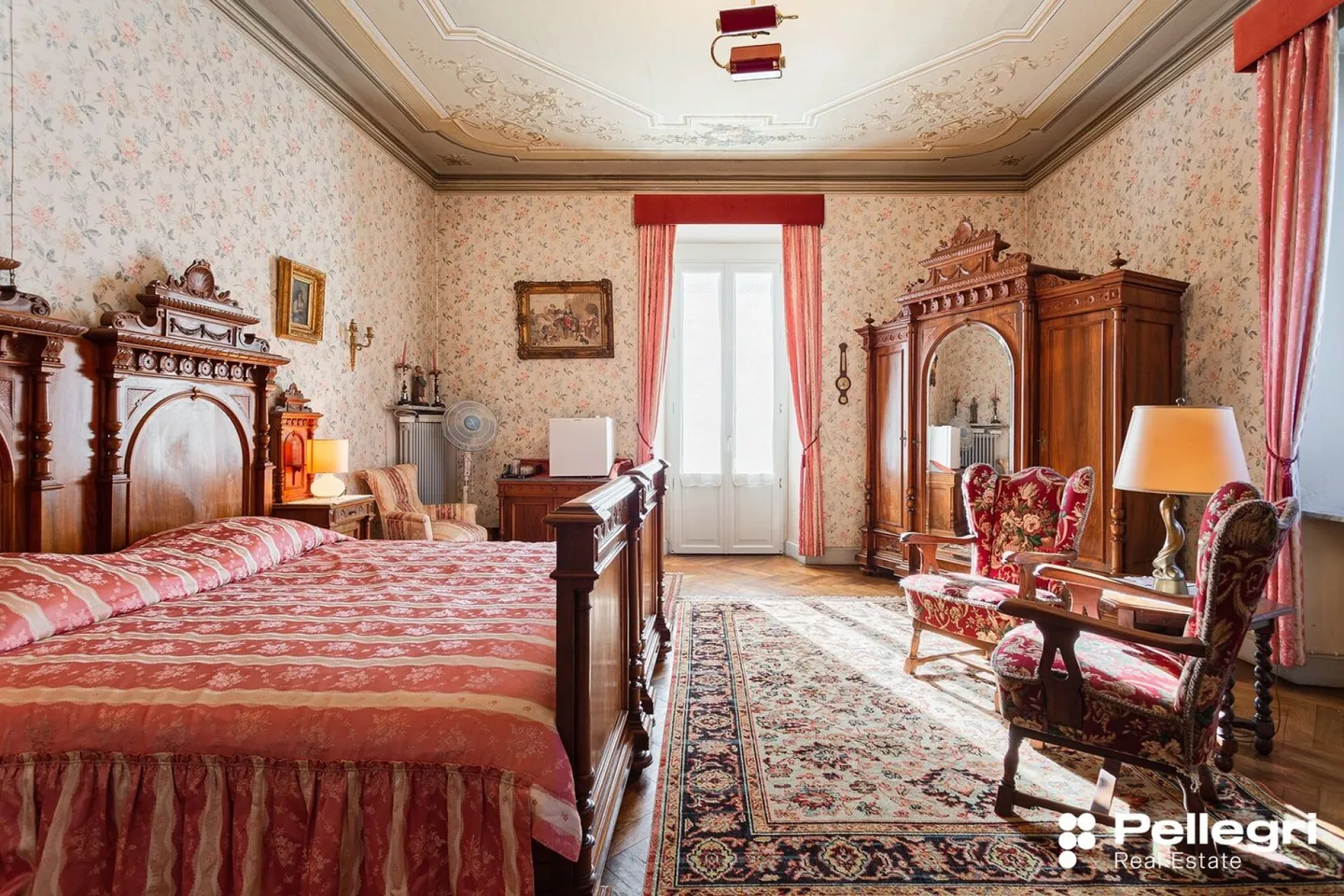 Timeless Elegance - Magnificent Art Nouveau Villa with Historical Flair - Photo 9 of 9
