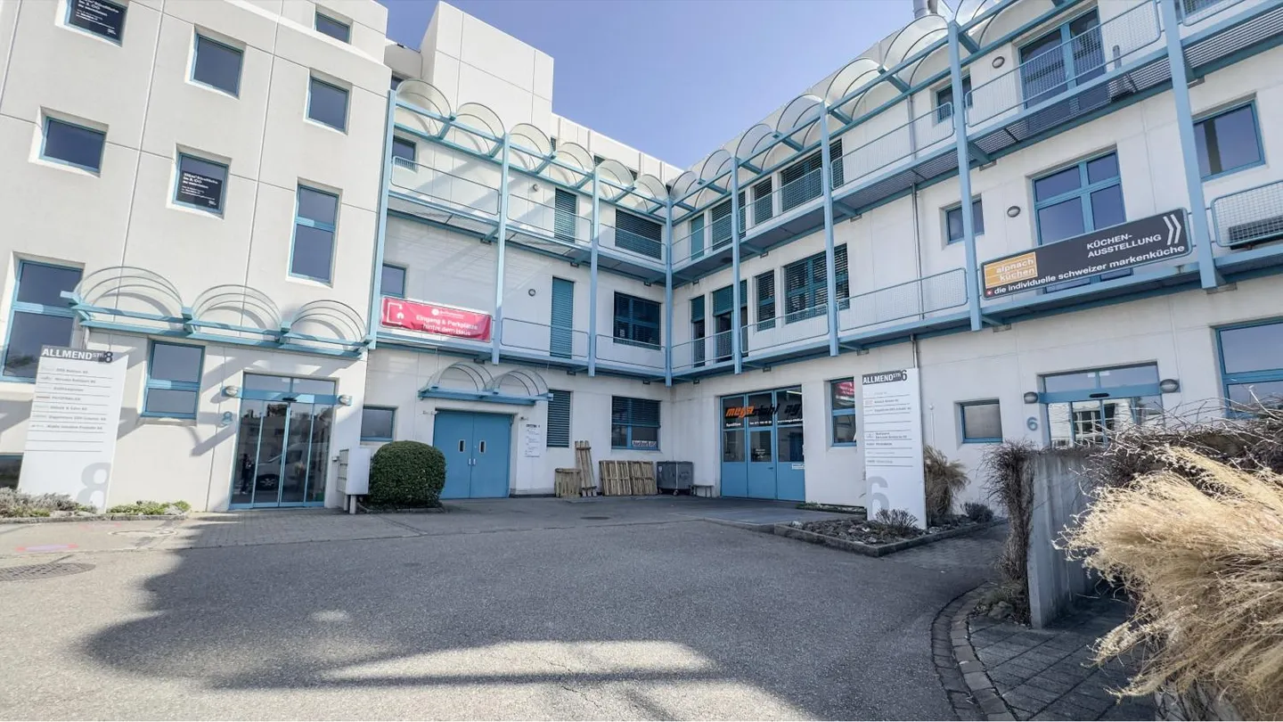 Vielseitige Bürofläche in Fehraltorf - Foto 2 von 7