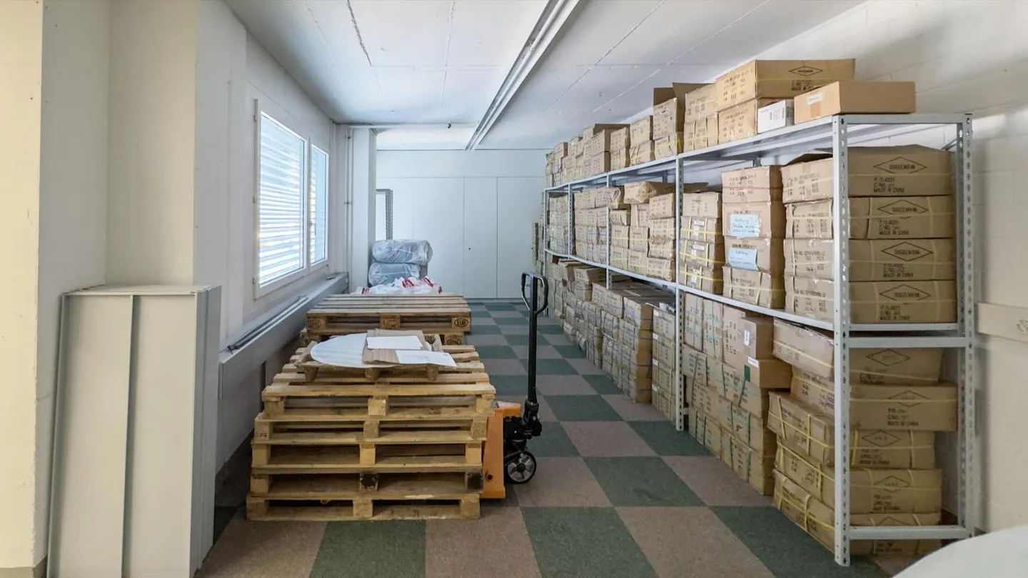 Vielseitige Bürofläche in Fehraltorf - Foto 5 von 7