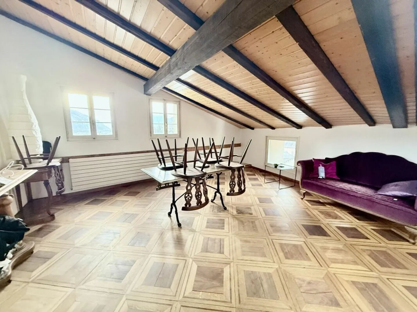 2½ stanze con carattere in soffitta - Foto 1 di 6