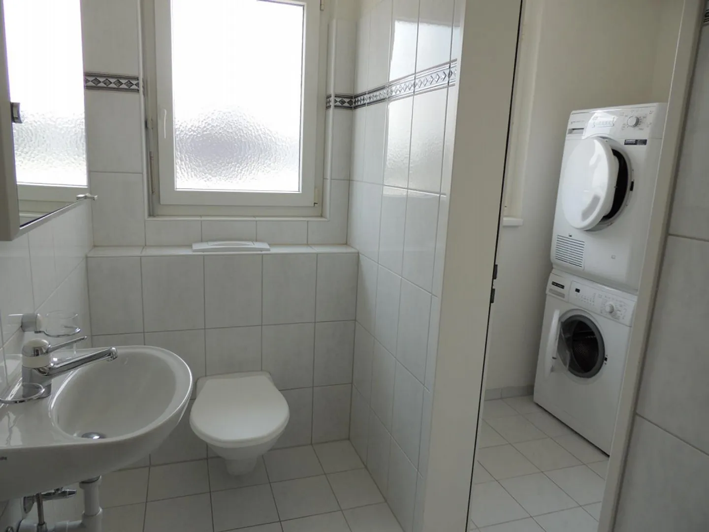 Luxuriöse Attikawohnung mit Terrassen - Foto 4 von 7